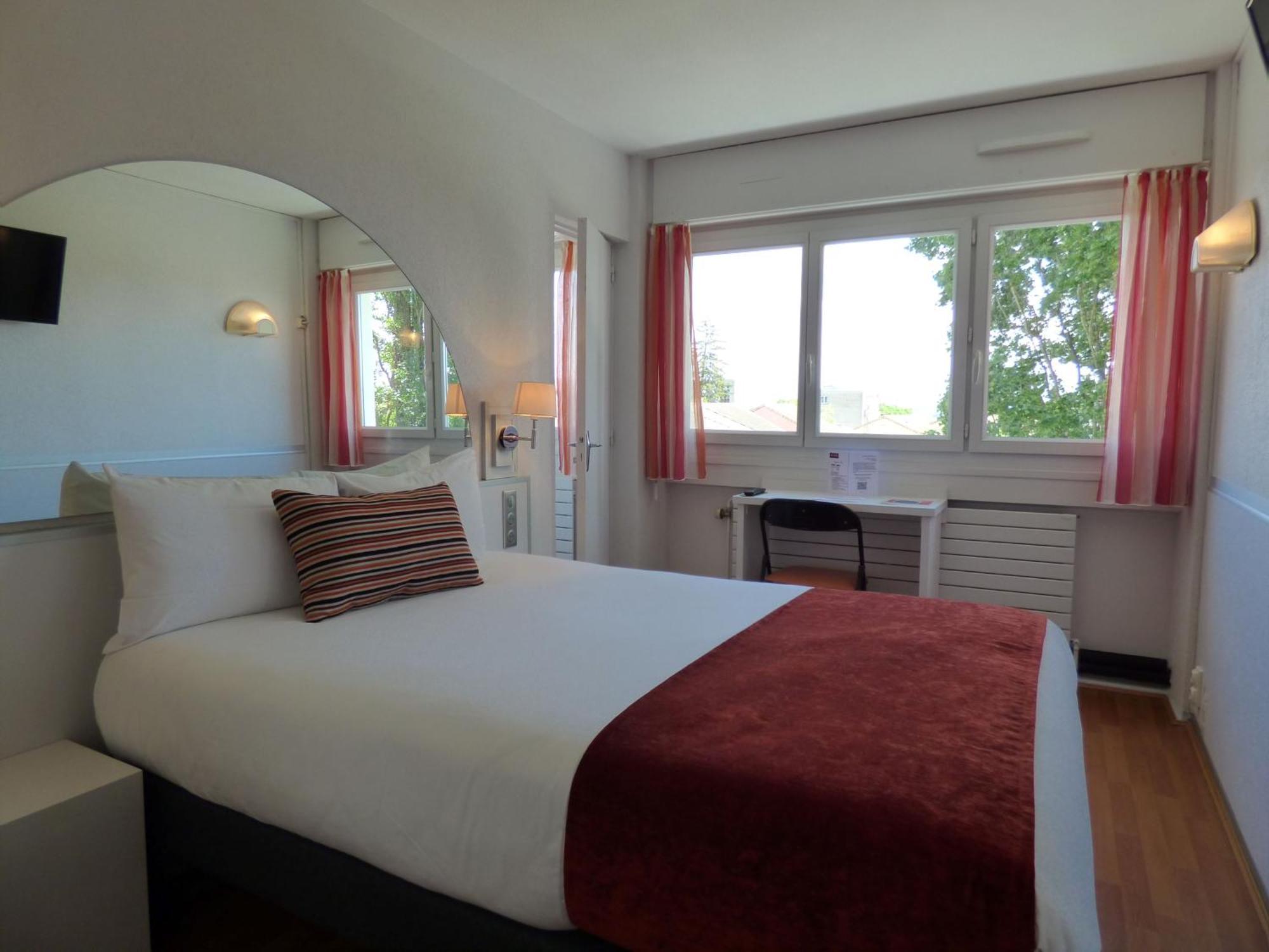 Cit'Hotel Escatel Mâcon エクステリア 写真